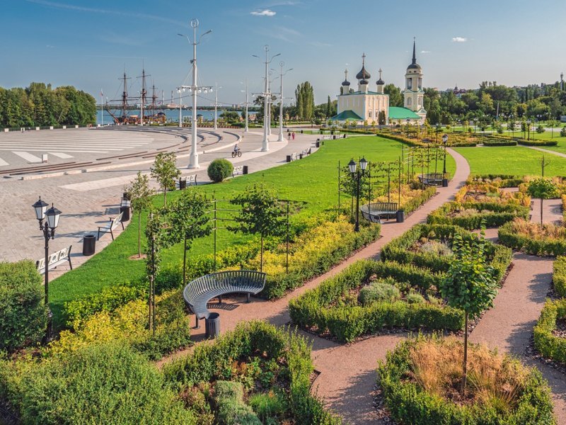 В три этапа: продолжается реконструкция Петровской набережной в Воронеже В три этапа: продолжается реконструкция Петровской набережной в Воронеже