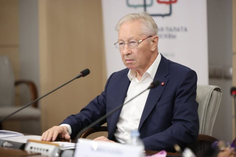 Реновация — ветеранам: донести честную информацию о реновации до старшего поколения