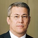 Радий Хабиров.jpg Радий Хабиров.jpg