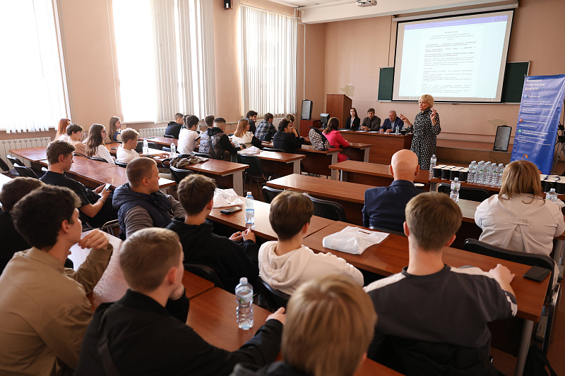 В Нижнем Новгороде состоялся седьмой форум «Молодой специалист – строитель будущего»