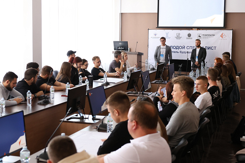 В Нижнем Новгороде состоялся седьмой форум «Молодой специалист – строитель будущего»