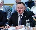 Сверили часы: депутаты Госдумы встретились с главой Минстроя России